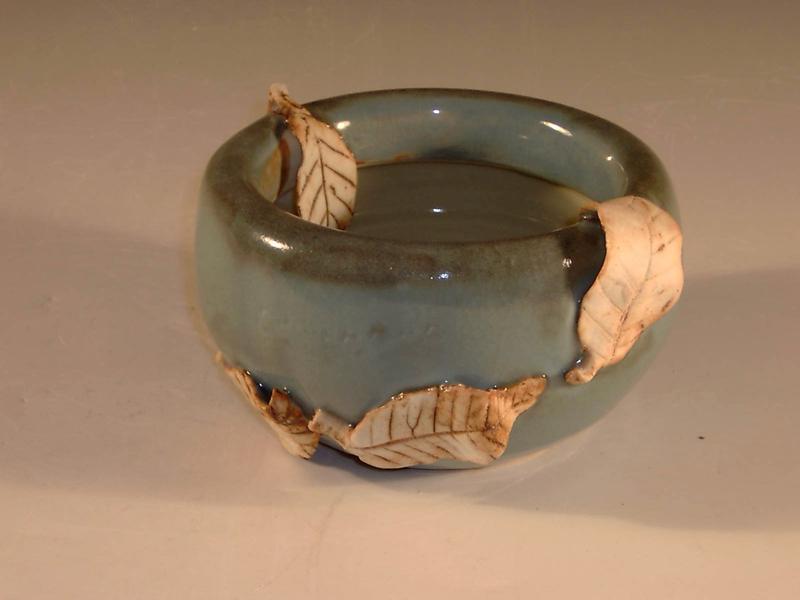 Handmade leaf bowl